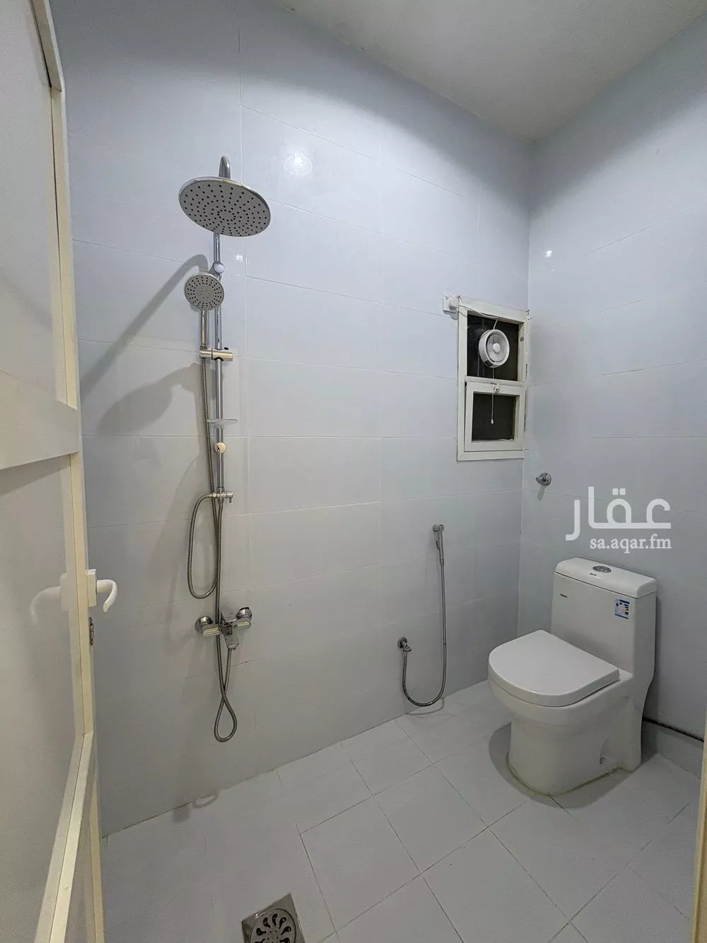 عقار 24 غرف في الوادي، الرياض 10