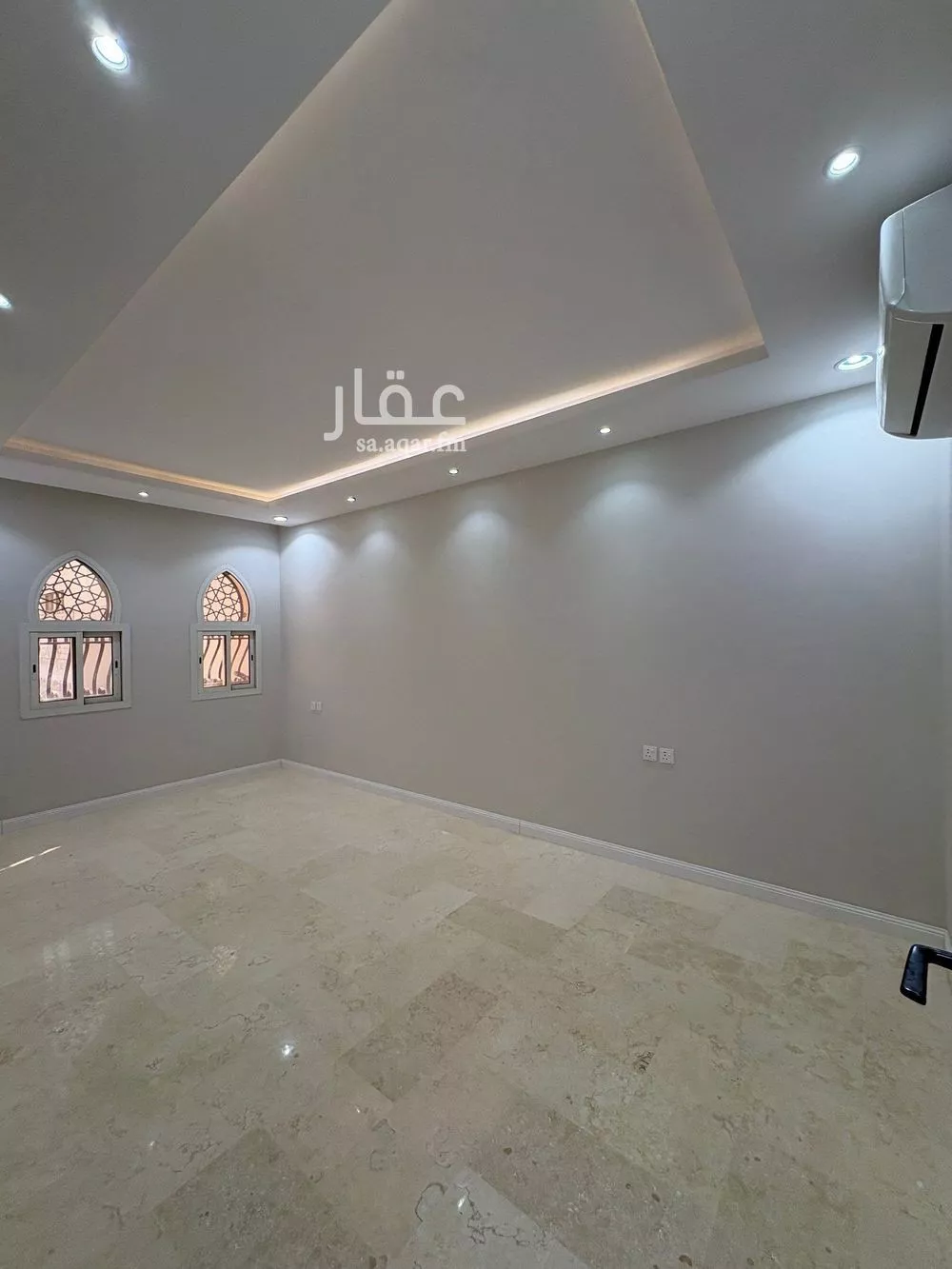 6 bedroom villa in Al Qairawan, Riyadh 15