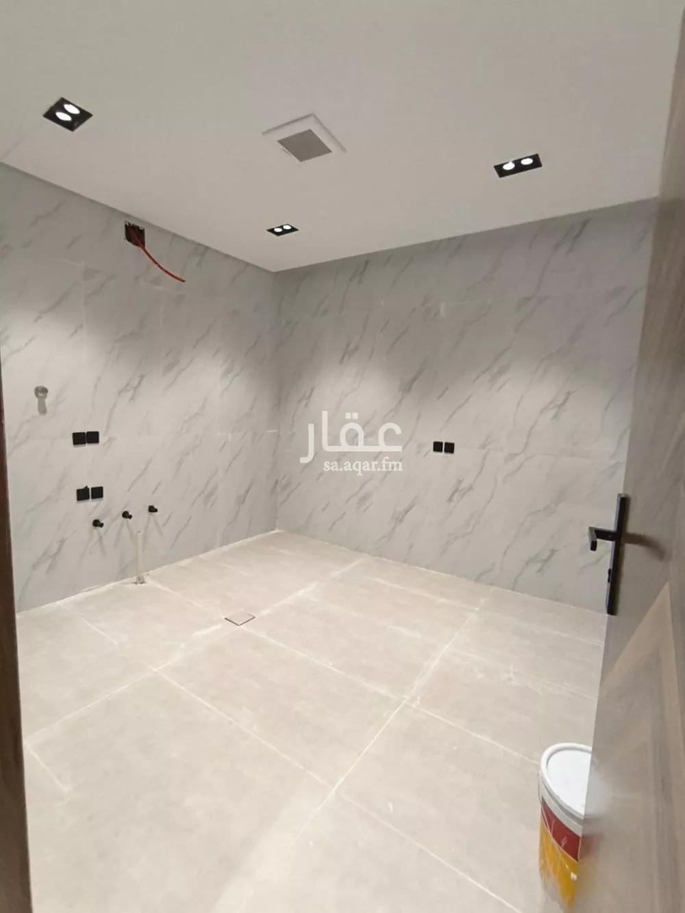 فيلا 5 غرف في عكاظ 2