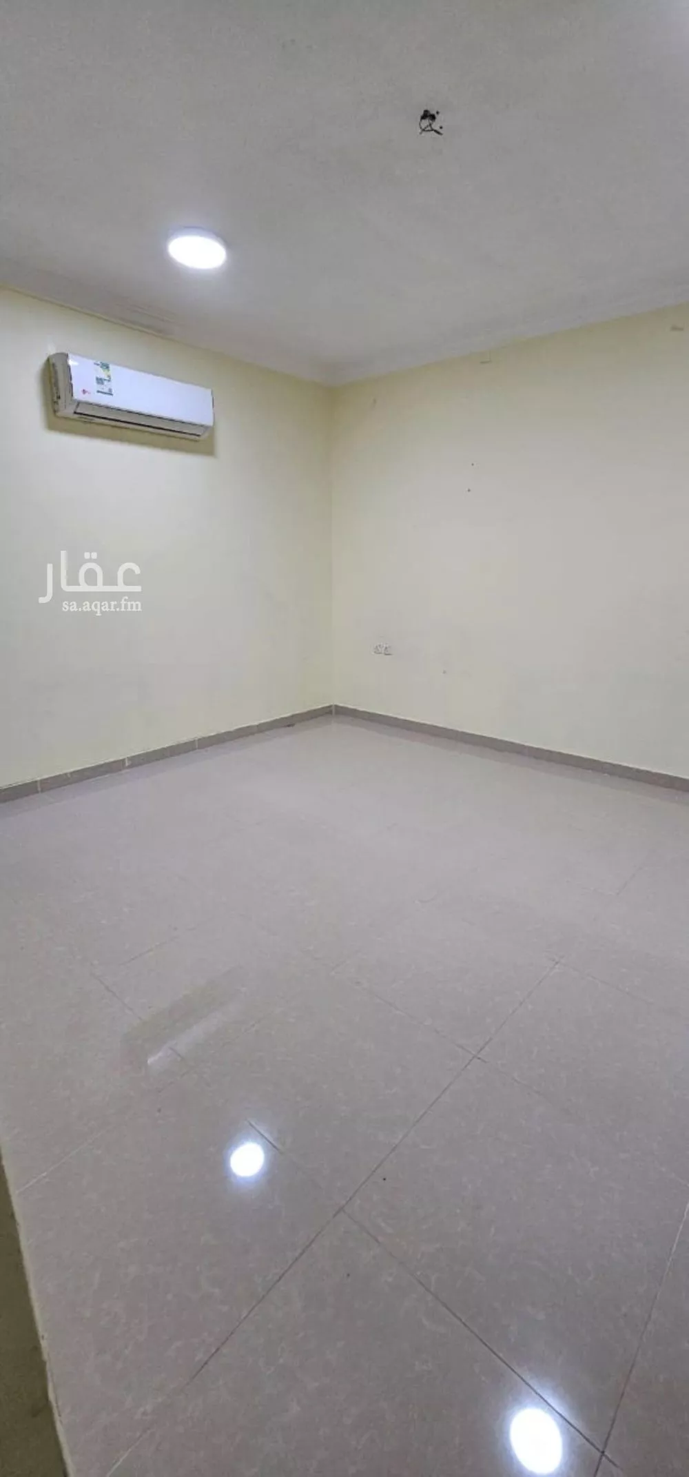 شقة 1 غرف في العقيق 3