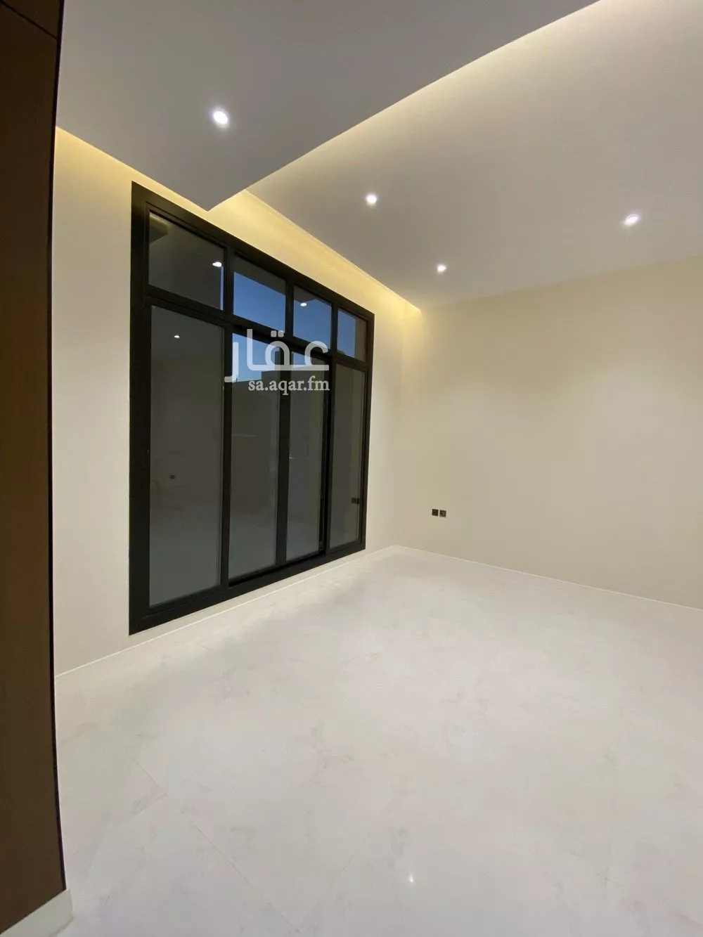 فيلا 6 غرف في المهدية 3