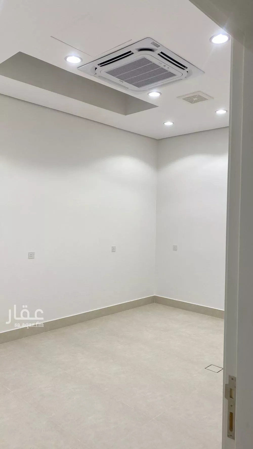 فيلا 5 غرف في المهدية 4