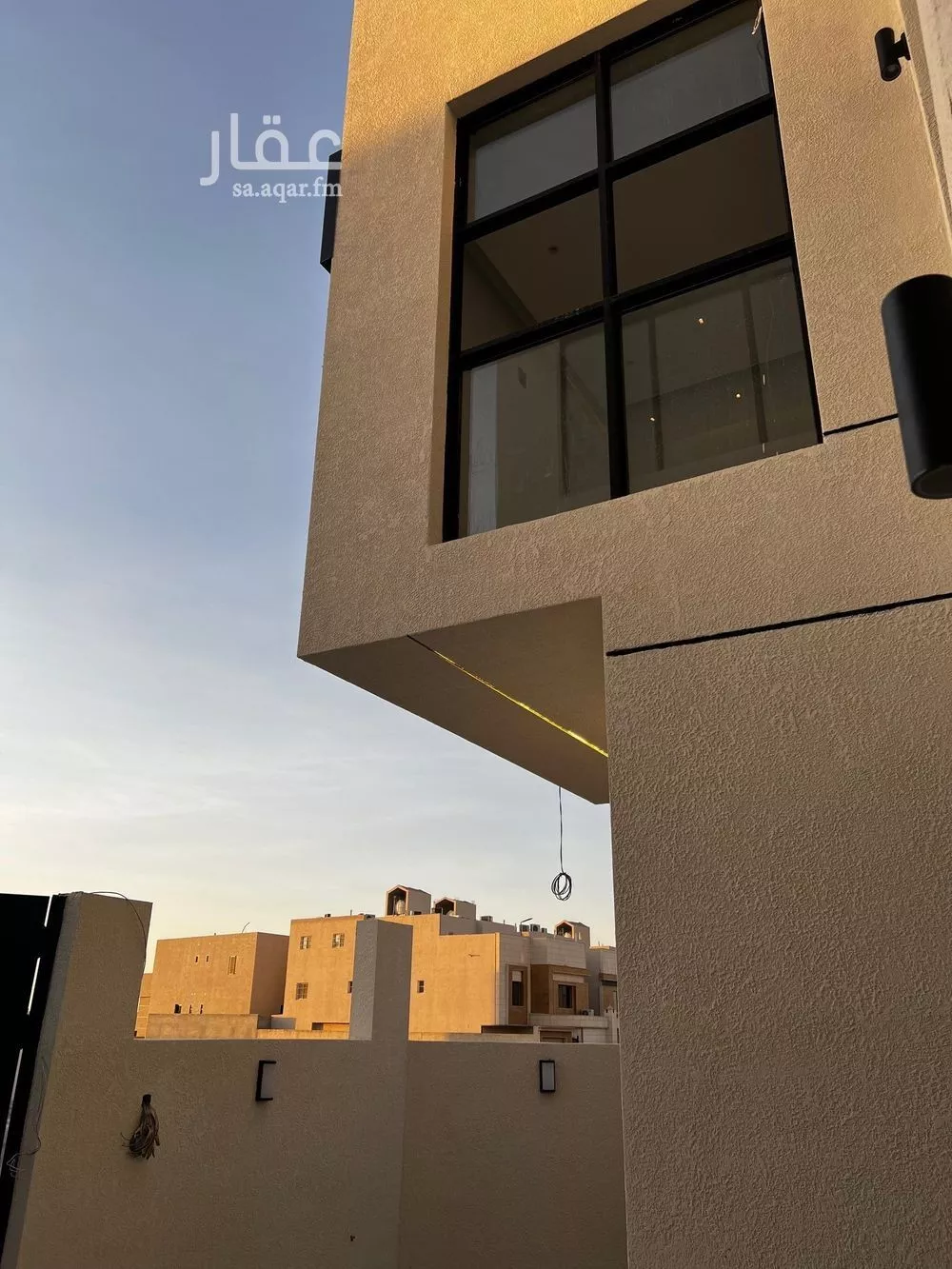 فيلا 6 غرف في المهدية 5