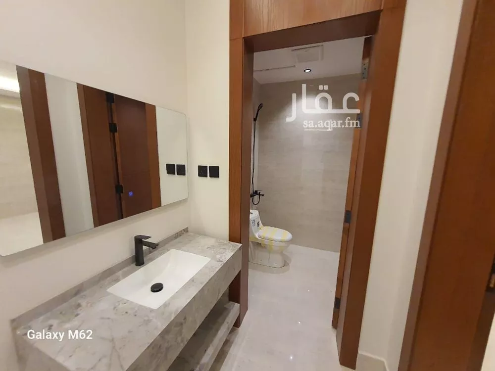 دور 4 غرف في عكاظ