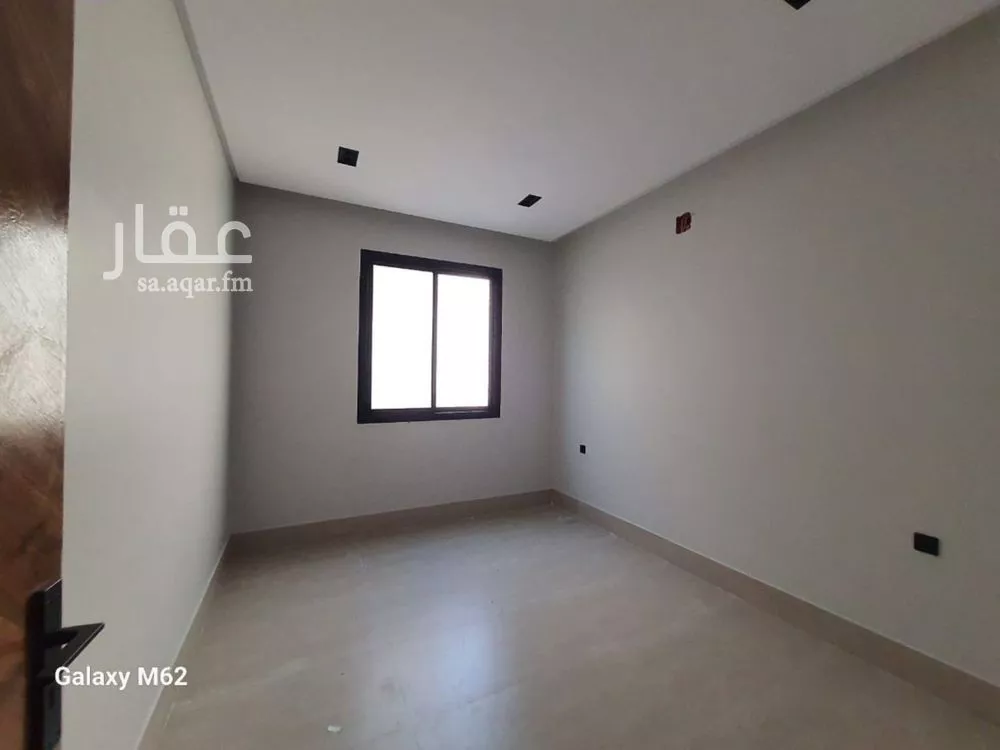 دور 5 غرف في العريجاء الغربية 4