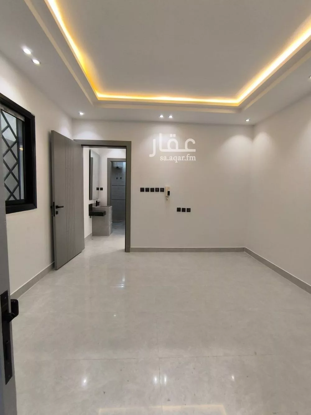 شقة 5 غرف في بدر 5