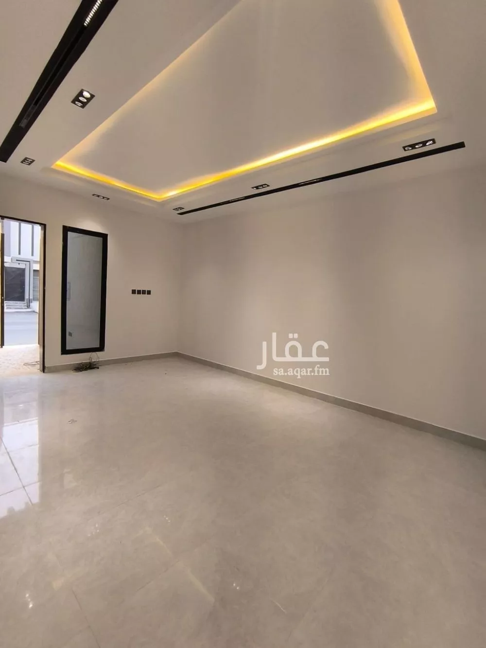 شقة 5 غرف في بدر 3