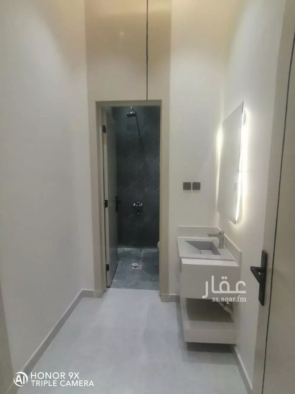 دور 4 غرف في أحد 5