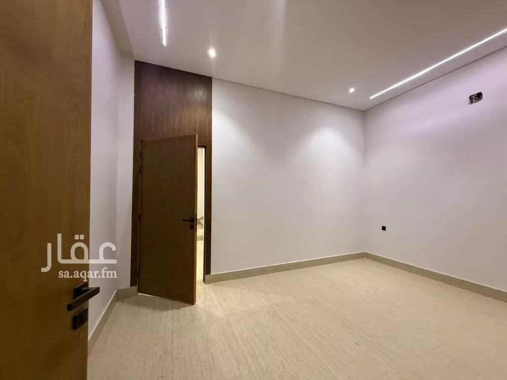 5 bedroom floor in Tuwaiq 3