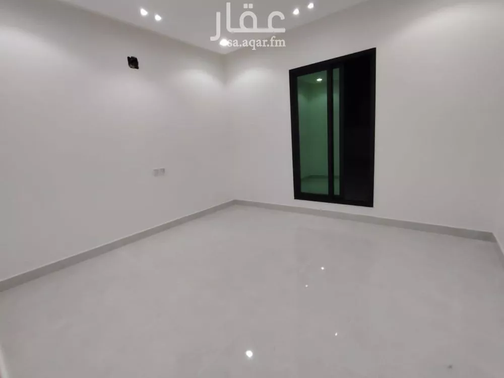 دور 5 غرف في العريجاء الغربية 4