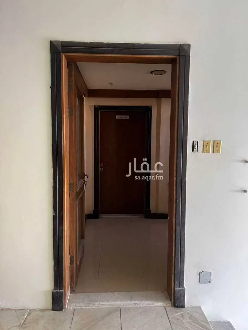 مكتب 75 م² في الروضة 5