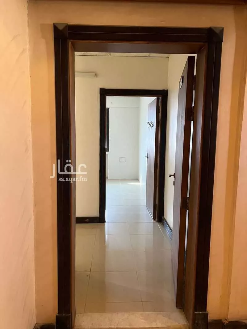 مكتب 75 م² في الروضة 2