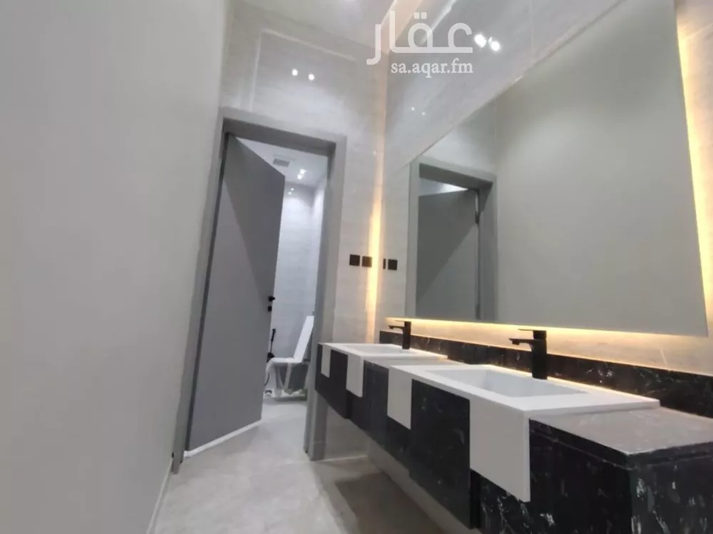 4 bedroom floor in Dhahrat Namar 3