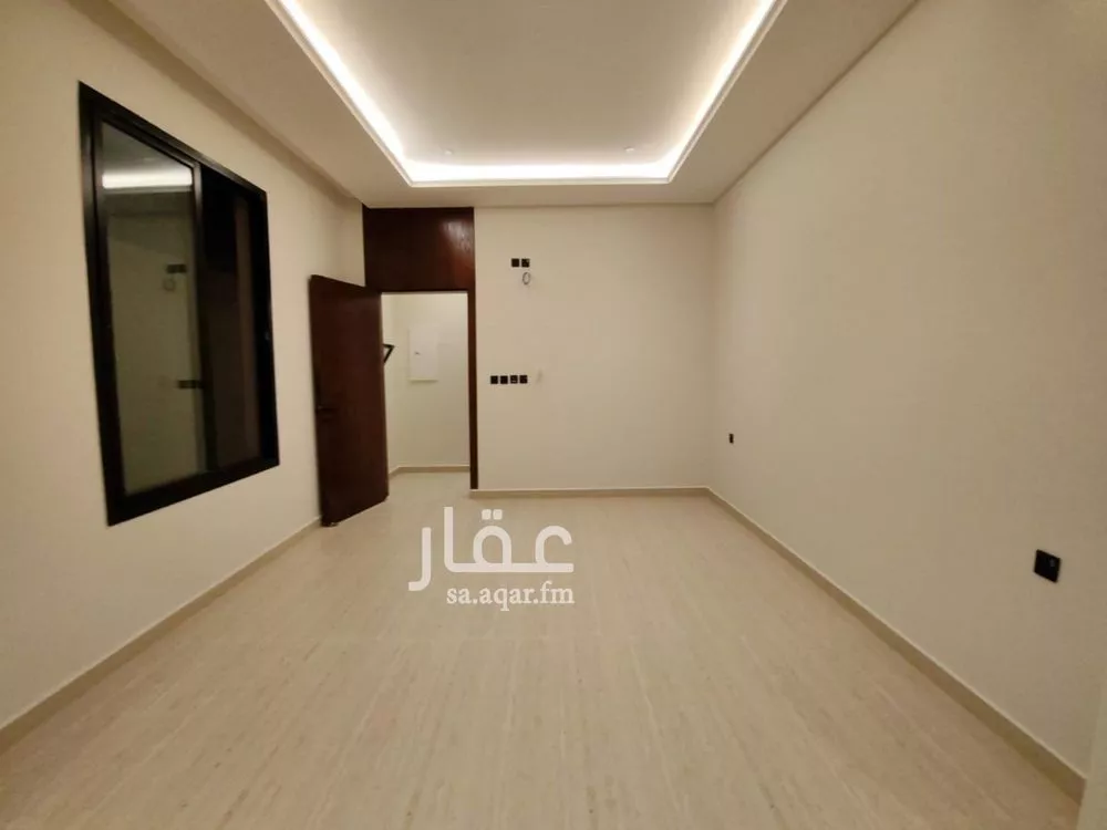 4 bedroom villa in Shubra, Riyadh 9