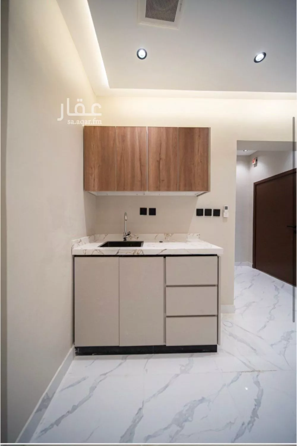 1 bedroom apartment in Hittin 3