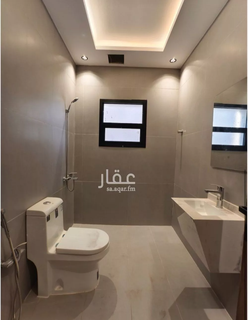 شقة 1 غرف في الورود 4