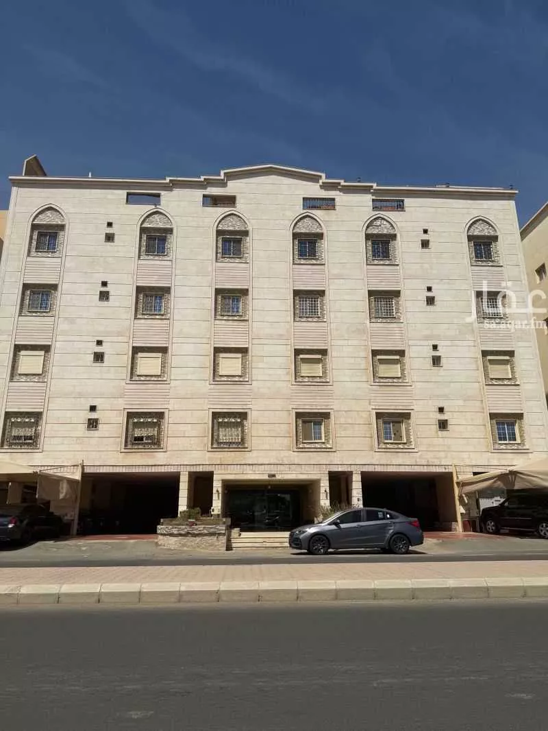 شقة 5 غرف في السلامة