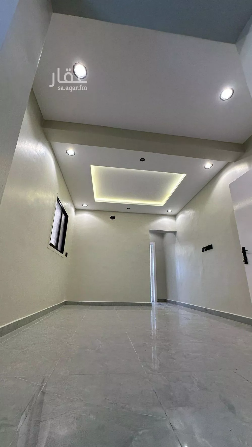 شقة 1 غرف في الملقا 3