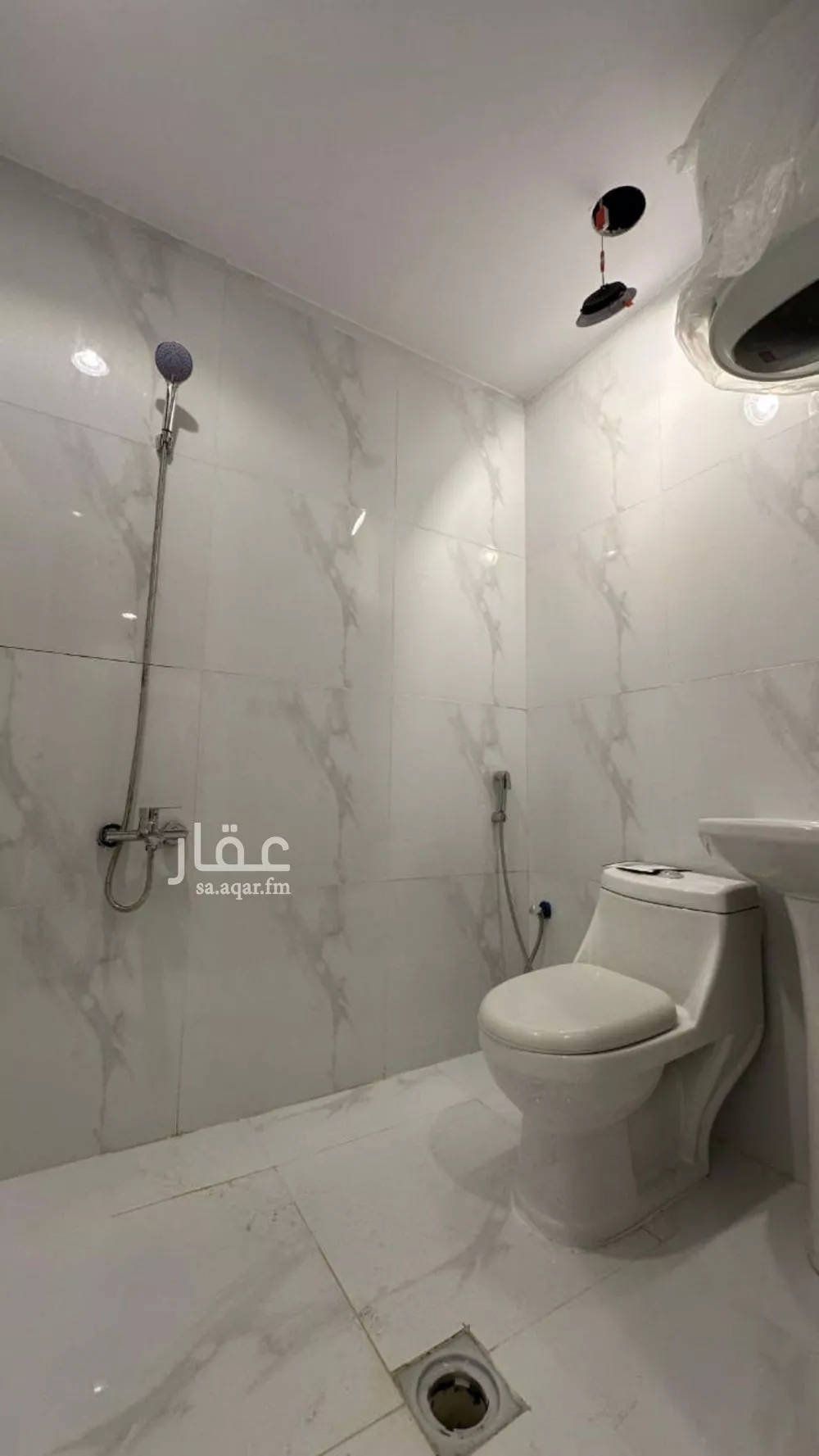 شقة 1 غرف في الخليج 5