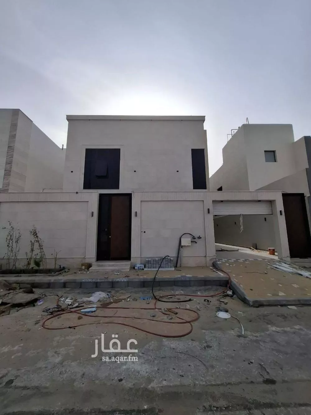 فيلا 9 غرف في الامواج