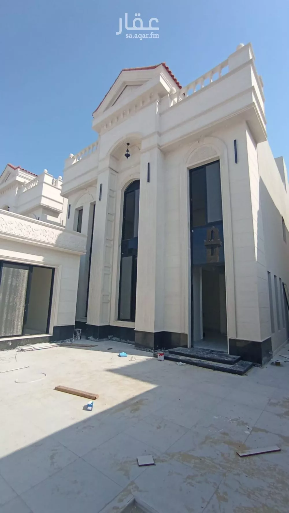 فيلا 9 غرف في الشراع 2