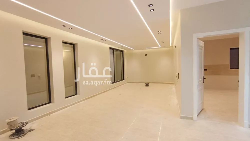 فيلا 8 غرف في الصواري 4