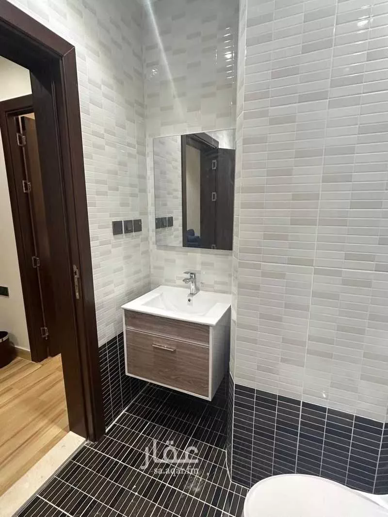 عمارة 650 م² في الوزارات 4