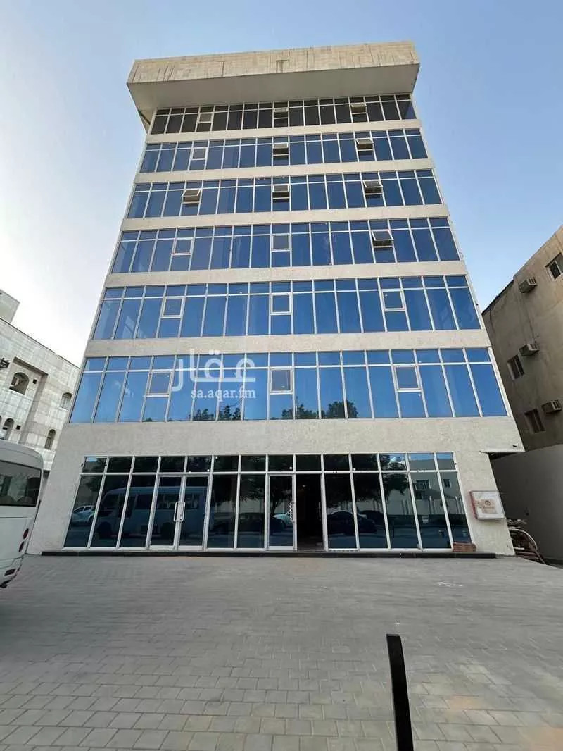 عمارة 650 م² في الوزارات 1