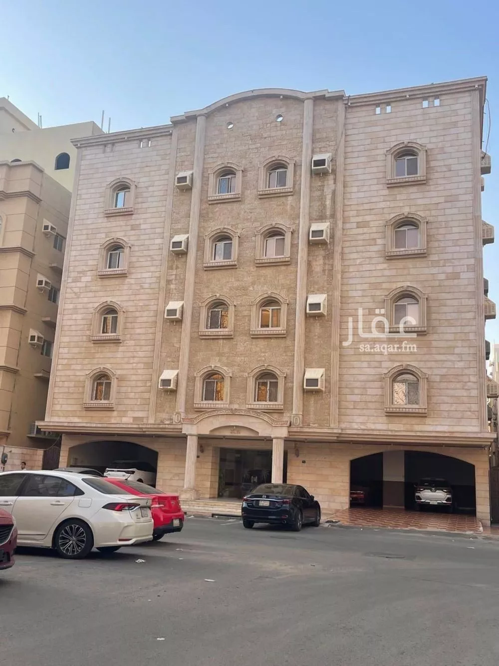 3 bedroom apartment in Al Marwa 1
