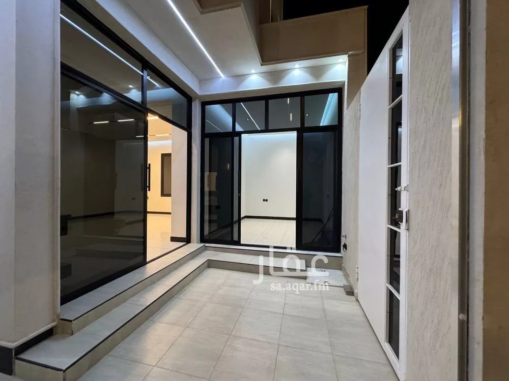 فيلا 5 غرف في الرمال 3