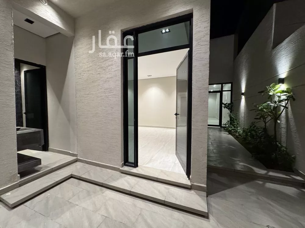 5 bedroom villa in Al Rimal 4