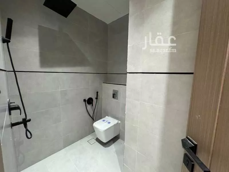 دور 4 غرف في النرجس 4