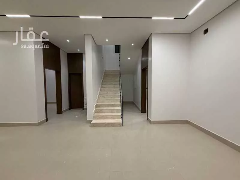 4 bedroom villa in Al Maizilah, Riyadh 15