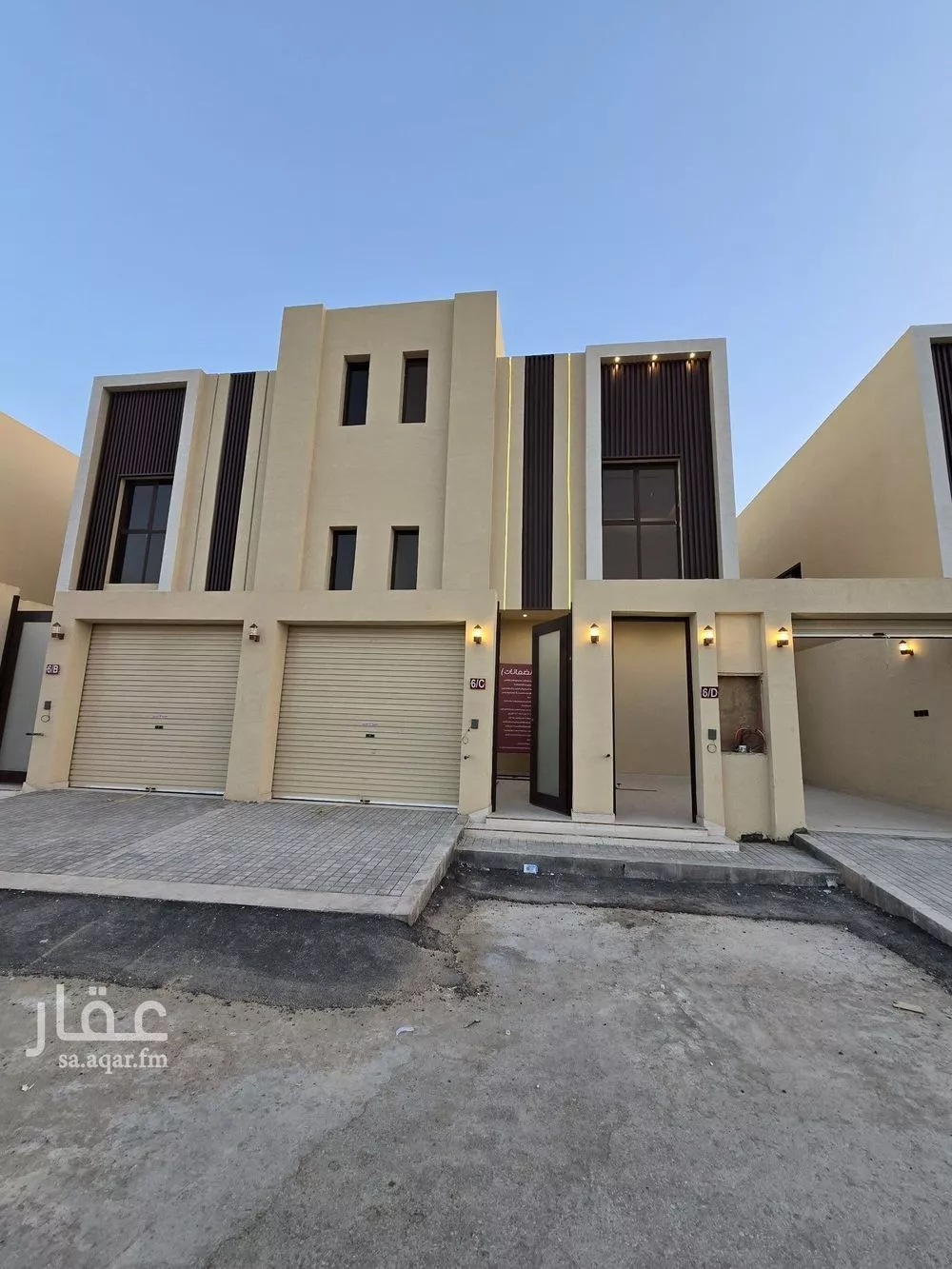 فيلا 4 غرف في عكاظ 2