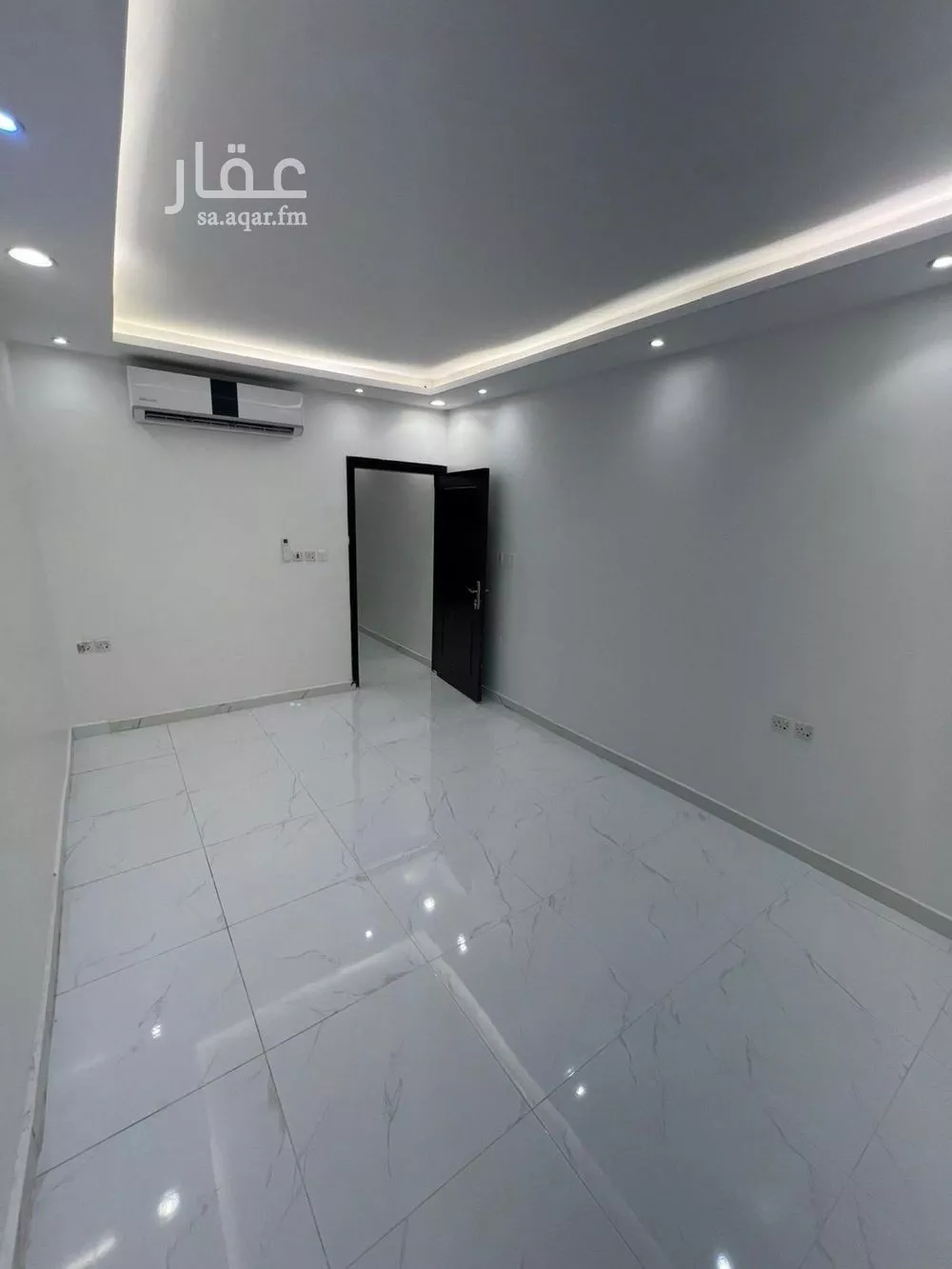 شقة 1 غرف في العقيق 5