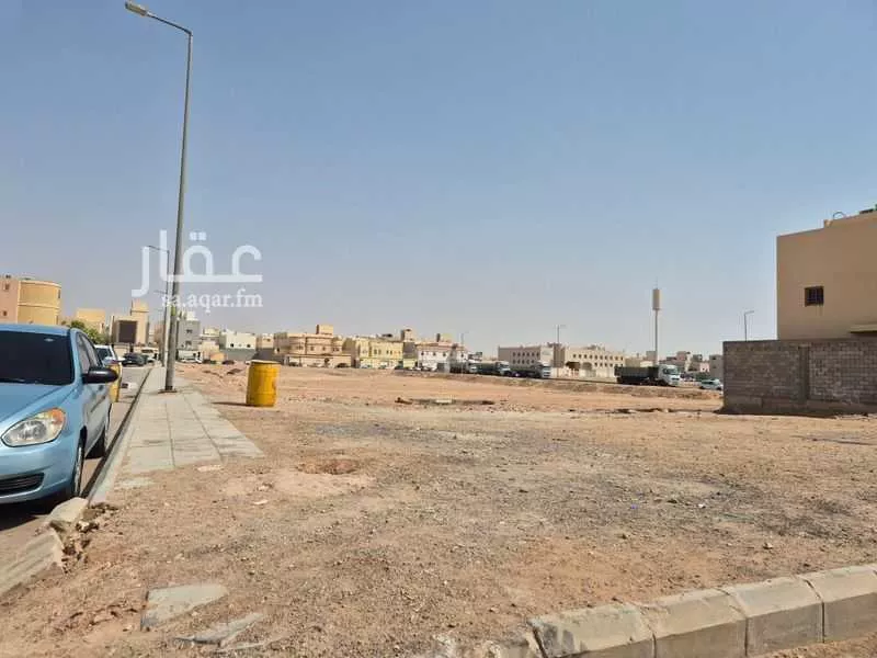 أرض 660 م² في الجنادرية