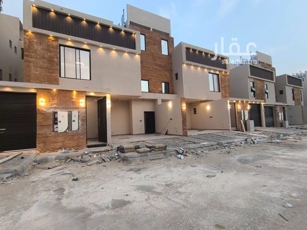 4 bedroom floor in Al Hazm 3