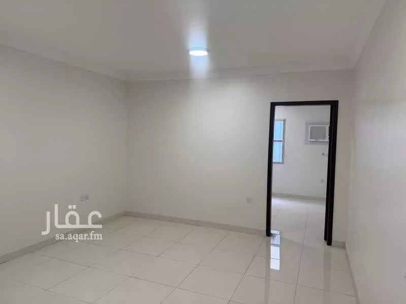 عمارة 915 م² في احد 2