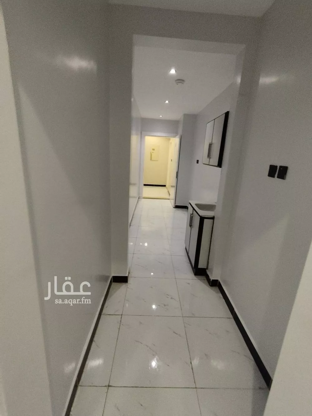 شقة 1 غرف في النرجس 5