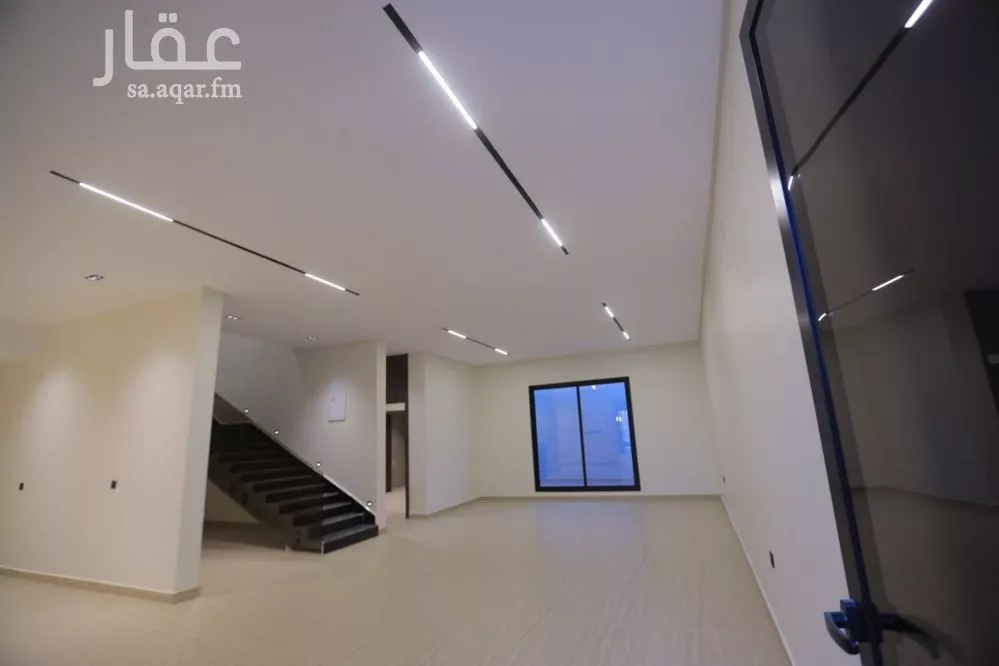 6 bedroom villa in As Suwaidi Al Gharabi, Riyadh 6