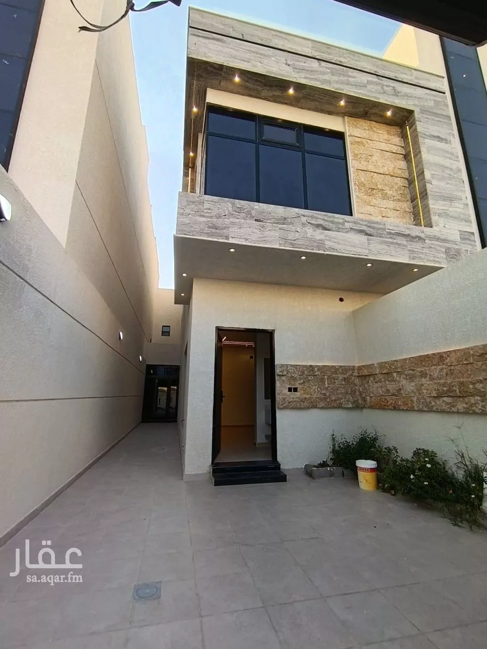 5 bedroom floor in Dhahrat Namar 3