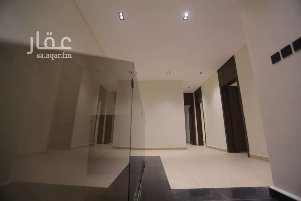 6 bedroom villa in As Suwaidi Al Gharabi, Riyadh 15