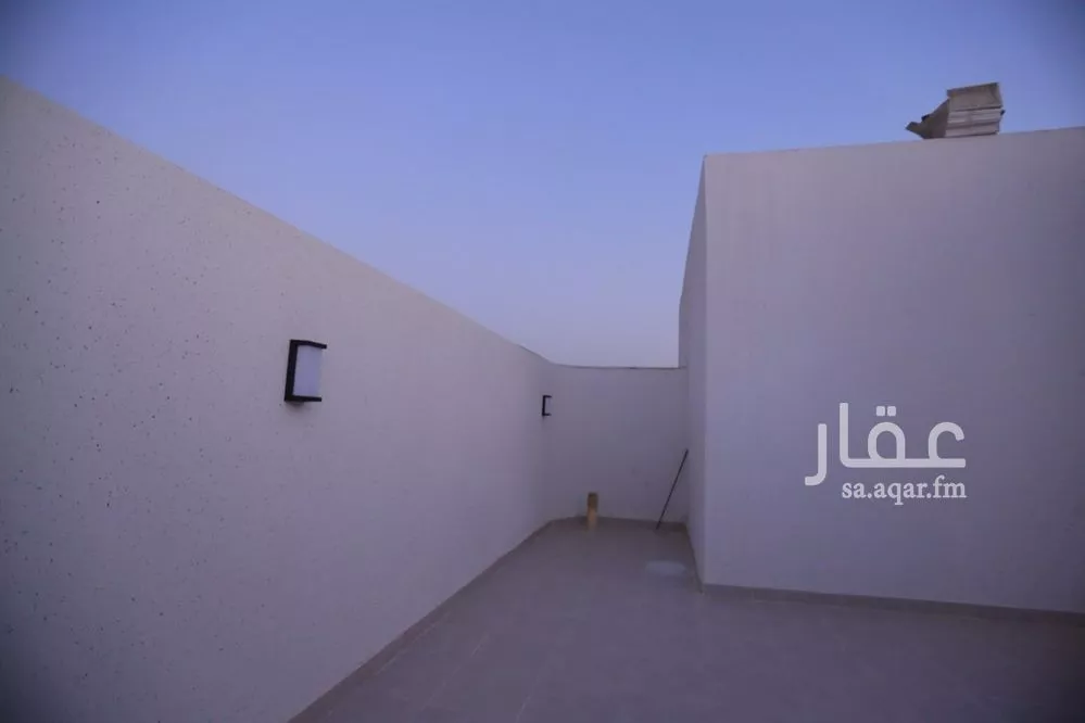 6 bedroom villa in As Suwaidi Al Gharabi, Riyadh 17
