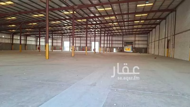 28500 sqm warehouse in Al Wadi 4