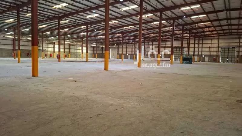 28500 sqm warehouse in Al Wadi 5