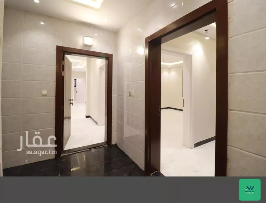 شقة 4 غرف في النزهة 4