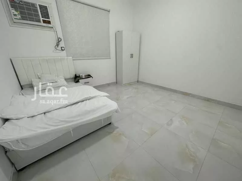 عمارة 600 م² في الزمرد 4