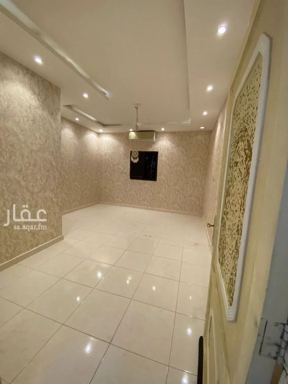 8 bedroom villa in Ishbiliyah, Riyadh 4