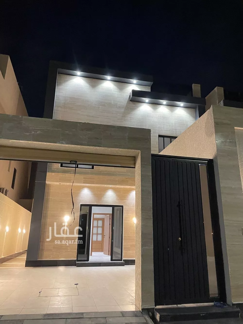 فيلا 6 غرف في الامواج 5