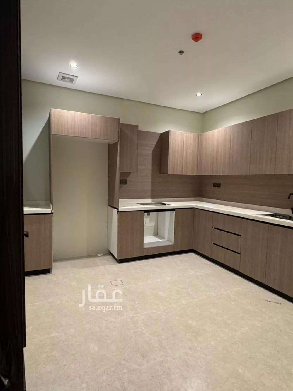4 bedroom apartment in Taibah, Eastern Province 12